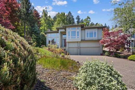 Lake Oswego, Clackamas Countyの高級住宅