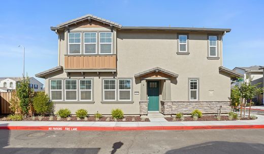 Tracy, California, 303 m2, satılık Prestijli müstakil ev 127882482