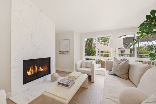 Daire Westlake Village, Los Angeles County