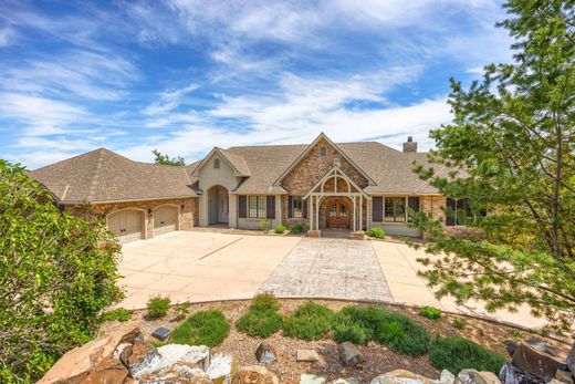 Luxury home in Eagle Point, Jackson County
