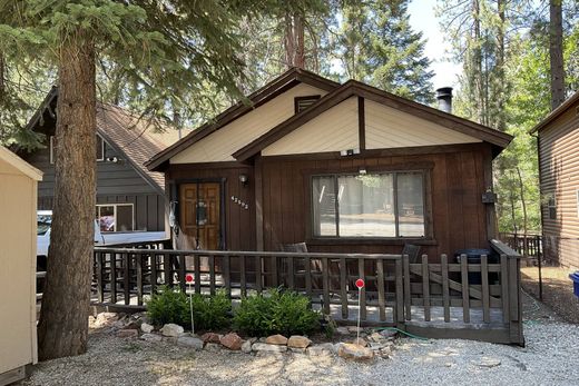 Vrijstaand huis in Big Bear Lake, San Bernardino County
