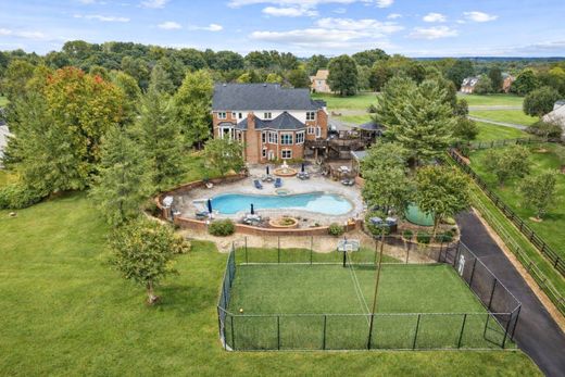 Luxus-Haus in Centreville, Fairfax County