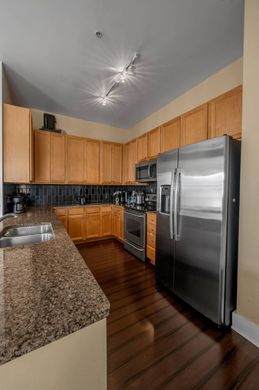 Apartment in Lexington, Fayette County