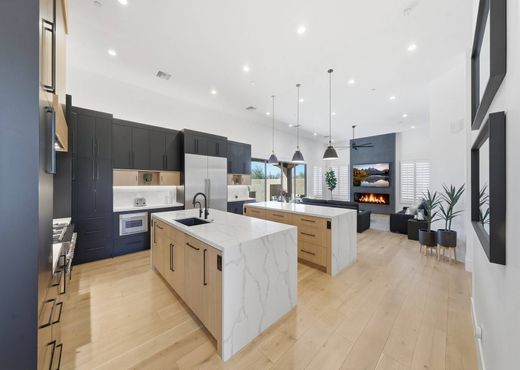 Detached House in Cave Creek, Maricopa County