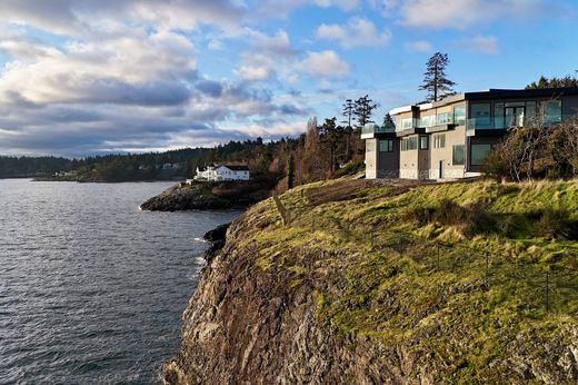 Maison individuelle à Saanich, Capital Regional District