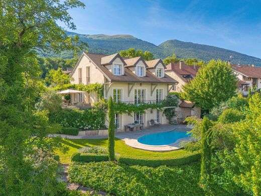 Частный Дом, Chevry, Ain