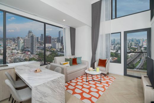 Casa en Huai Khwang, Bangkok