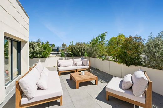 Apartment in Saint-Ouen, Seine-Saint-Denis