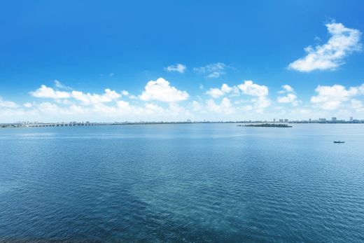Apartment in Miami, Miami-Dade