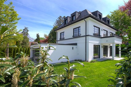 Villa a Grünwald, Upper Bavaria