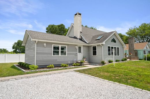 Detached House in Old Lyme, New London County