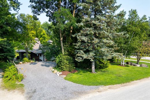 Casa en Clarksburg, Ontario