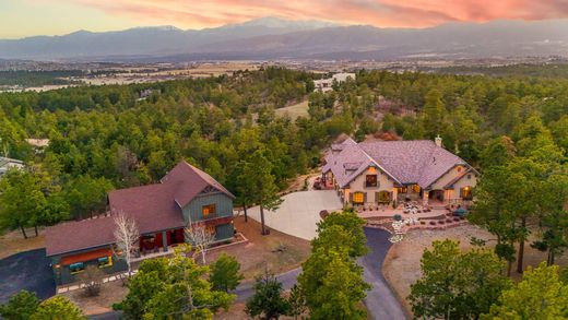 Luxus-Haus in Colorado Springs, El Paso County