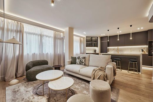 Apartment / Etagenwohnung in Madrid, Provinz Madrid