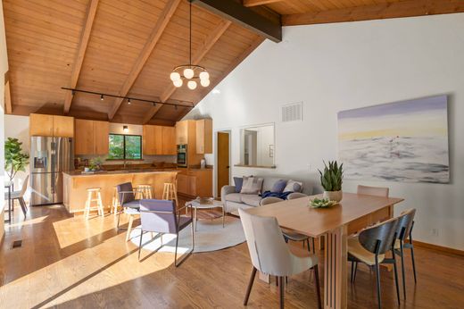 Einfamilienhaus in Los Gatos, Santa Clara County