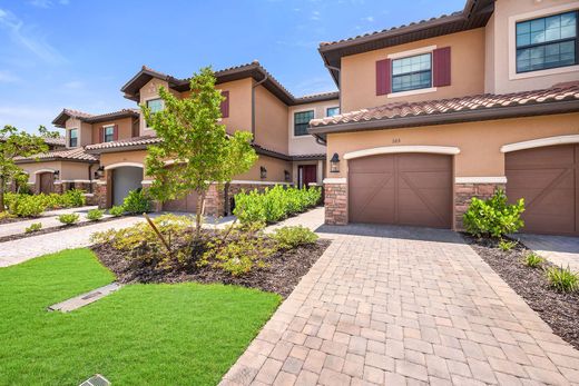 Daire Naples, Collier County