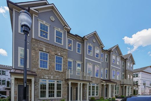 Casa di città a Somerville, Somerset County