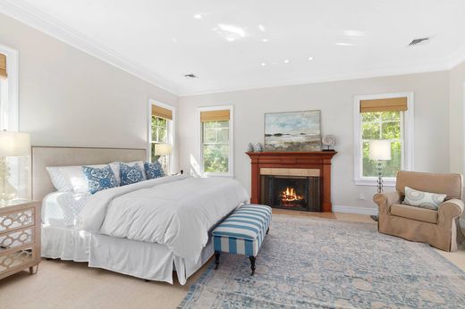 Detached House in East Hampton, Suffolk County