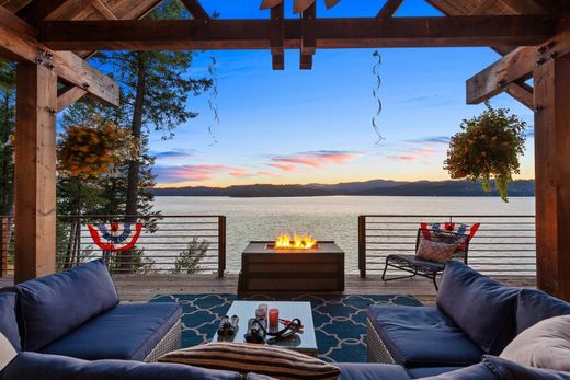 Detached House in Harrison, Kootenai County