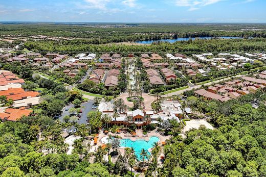 Townhouse in Naples, Collier County