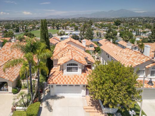 Laguna Hills, Orange Countyの一戸建て住宅