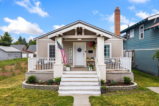 Detached House in Spokane, Spokane County