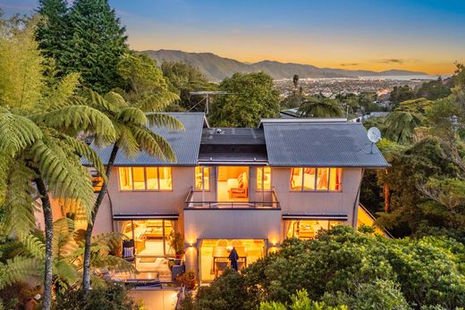 Luxury home in Lower Hutt, Lower Hutt City
