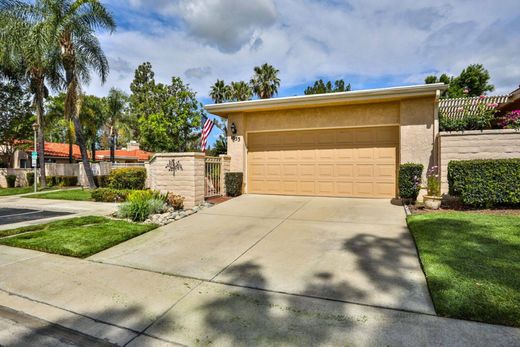 Apartamento - Upland, San Bernardino County