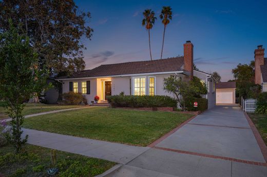 Detached House in San Marino, Los Angeles County