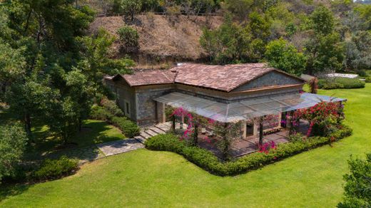 Propriété de campagne à Valle de Bravo, Estado de México