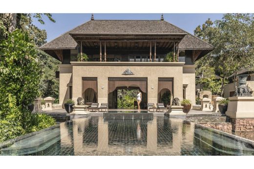 Luxury home in Samoeng, Chiang Mai Province