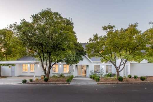 Detached House in Franschhoek, Cape Winelands District Municipality