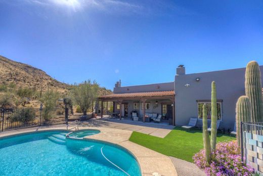 Vrijstaand huis in Cave Creek, Maricopa County