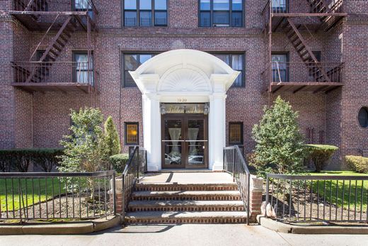 Casa di lusso a Forest Hills, Queens County