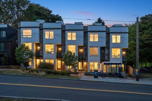Townhouse in Seattle, King County