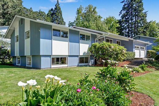 Detached House in Corvallis, Benton County
