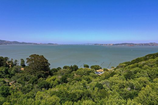 Land in Tiburon, Marin County