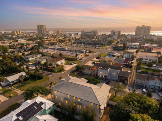 Apartment in Jacksonville Beach, Duval County