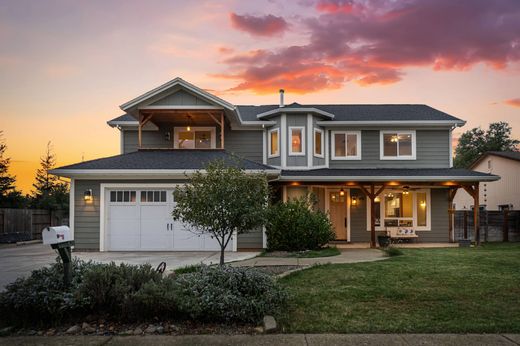 Casa en Redding, Shasta County