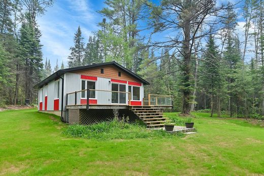 Maison individuelle à Kazabazua, Outaouais