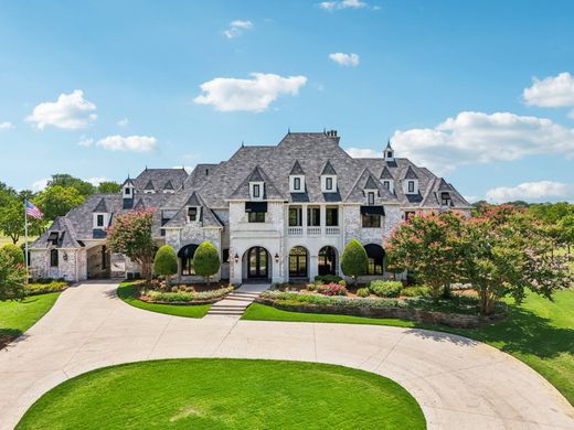 Detached House in Sherman, Grayson County