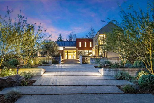 Detached House in Cloverdale, Sonoma County