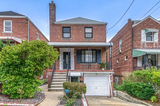 Duplex in Bronxdale, Bronx County