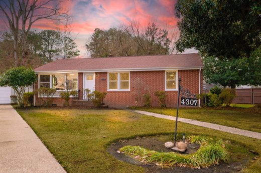 Detached House in Portsmouth, City of Portsmouth