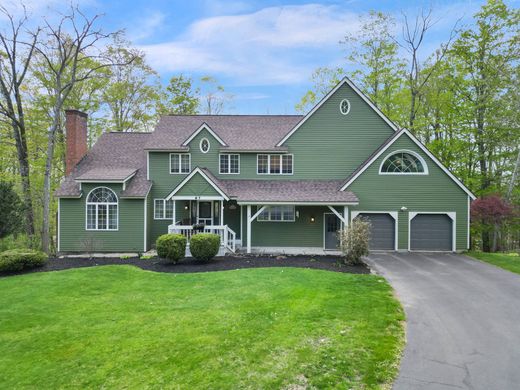 Detached House in Dalton, Berkshire County