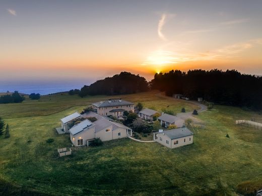 ‏בית חד-משפחתי ב  Point Arena, Mendocino County