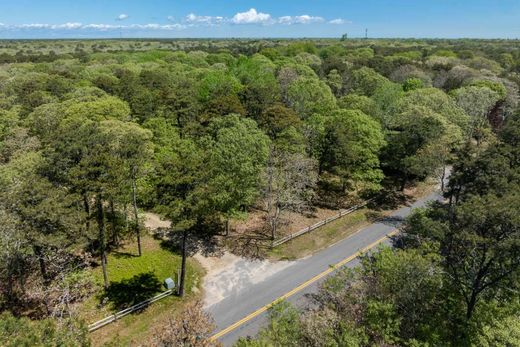 Land in Edgartown, Dukes County