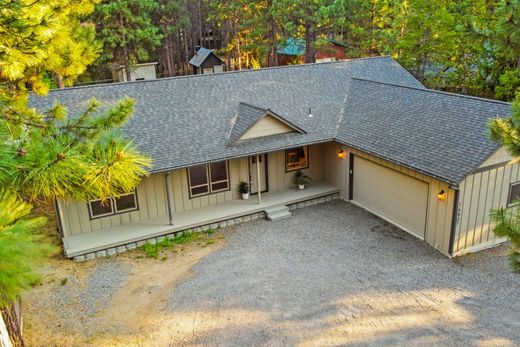 Luxury home in Bend, Deschutes County