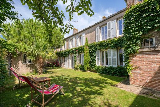 Casa Unifamiliare a Saint-Denis-d'Oléron, Charente-Maritime