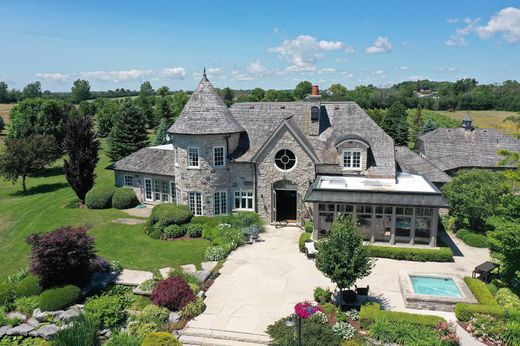 Maison individuelle à Prince Edward, Ontario